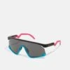 Oakley UNISEX - Sportbrille - Black/blue/pink 2 Oakley UNISEX - Sportbrille - Black/blue/pink -Oakley 122ec957d5d745229d3426cd5e42cf11 2