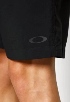 Oakley BASELINE HYBRID - Badeshorts - Blackout 13 Oakley BASELINE HYBRID - Badeshorts - Blackout -Oakley 14048ab01fc24e27bc72fc18aa4343e8