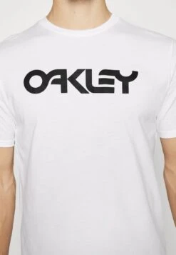 Oakley MARK II 20 - T-Shirt Print - White/black 12 Oakley MARK II 20 - T-Shirt Print - White/black -Oakley 4d46b7ccdab74e6ba6257a2216dfa6e4