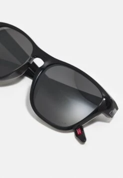 Oakley MANORBURN UNISEX - Sonnenbrille - Matte Grey Ink/black -Oakley 55241ce7f4c1489a8c0acb389572320b