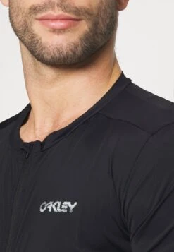 Oakley POINT TO POINT - Cycling-Trikot - Blackout -Oakley 6c3291b7c73e41cda735766f9ae89c1d
