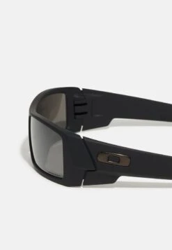 Oakley GASCAN UNISEX - Sonnenbrille - Matte Black -Oakley e5a37ebd3b4d4ec19e72b12b8499bbe9
